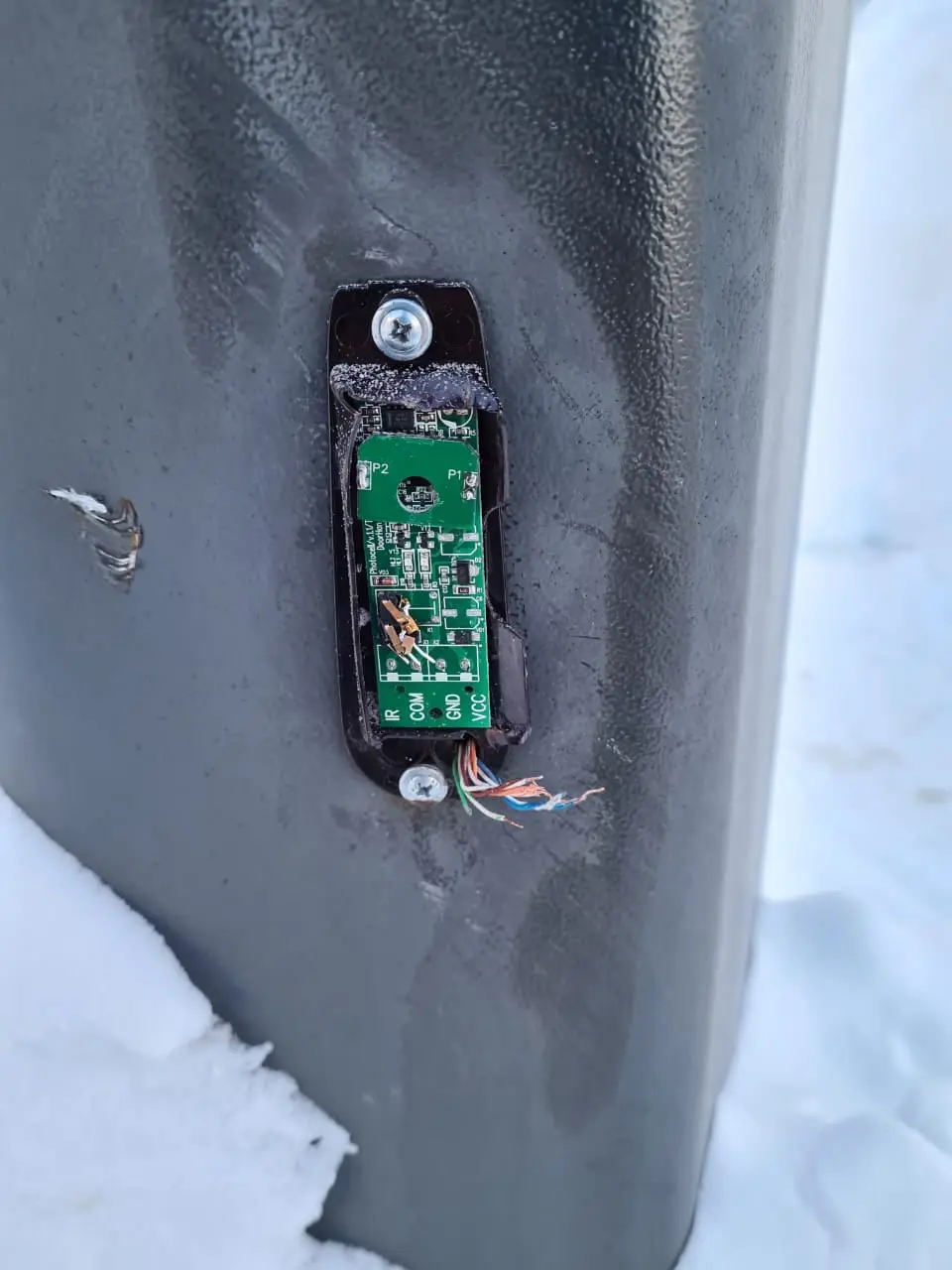 Замена торсионных пружин секционных ворот